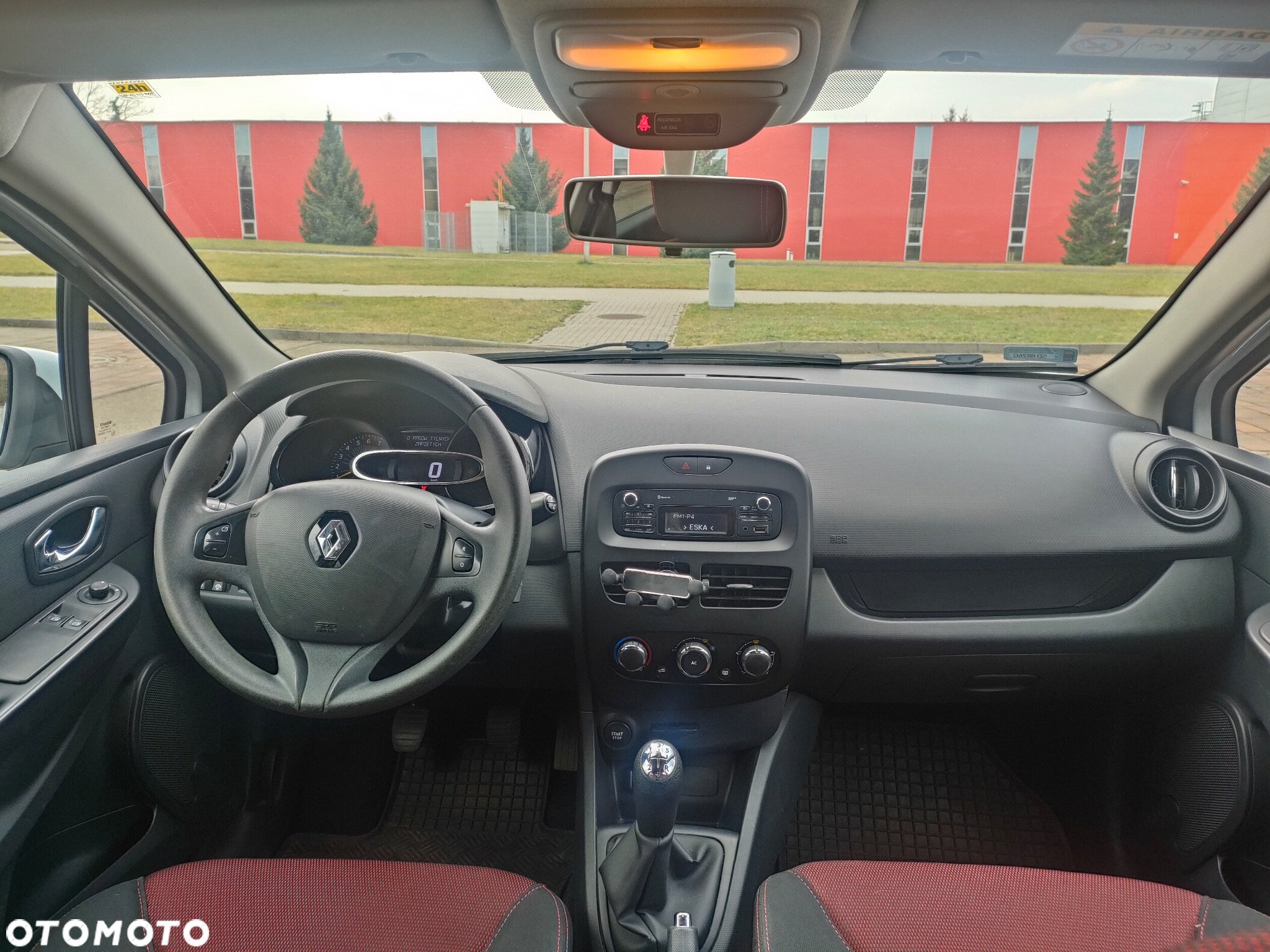 Renault Clio 1.2 16V Alize - 13