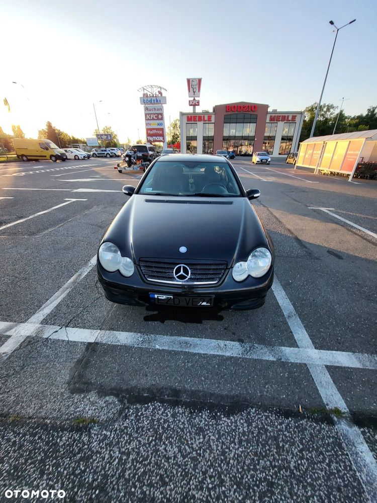 Mercedes-Benz Klasa C 180 Kompressor - 11