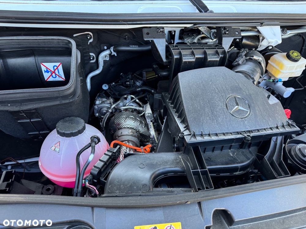Mercedes-Benz SPRINTER - 36