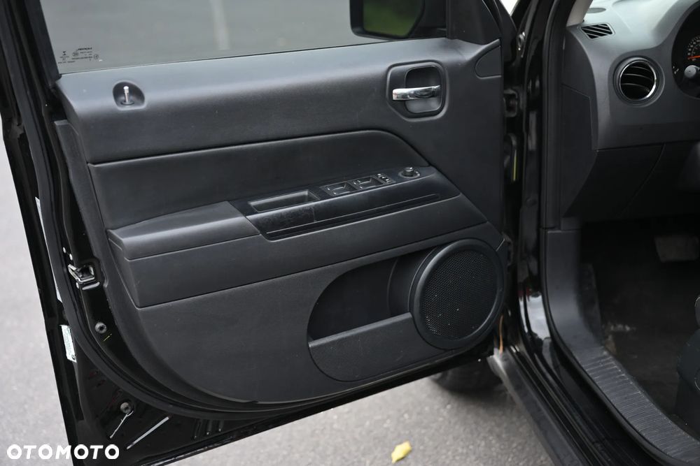 Jeep Patriot - 36