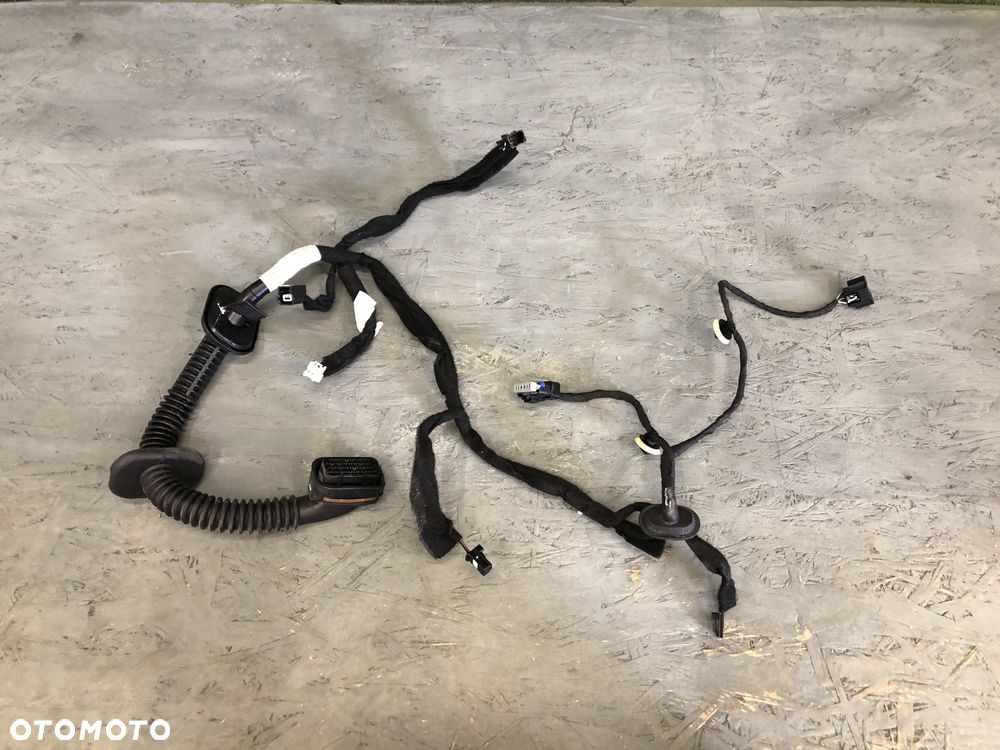 RENAULT CLIO V WIĄZKA DRZWI PRAWY PRZÓD PRAWA PRZEDNIA 241245296R