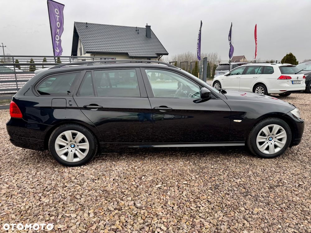 BMW Seria 3 318i - 16