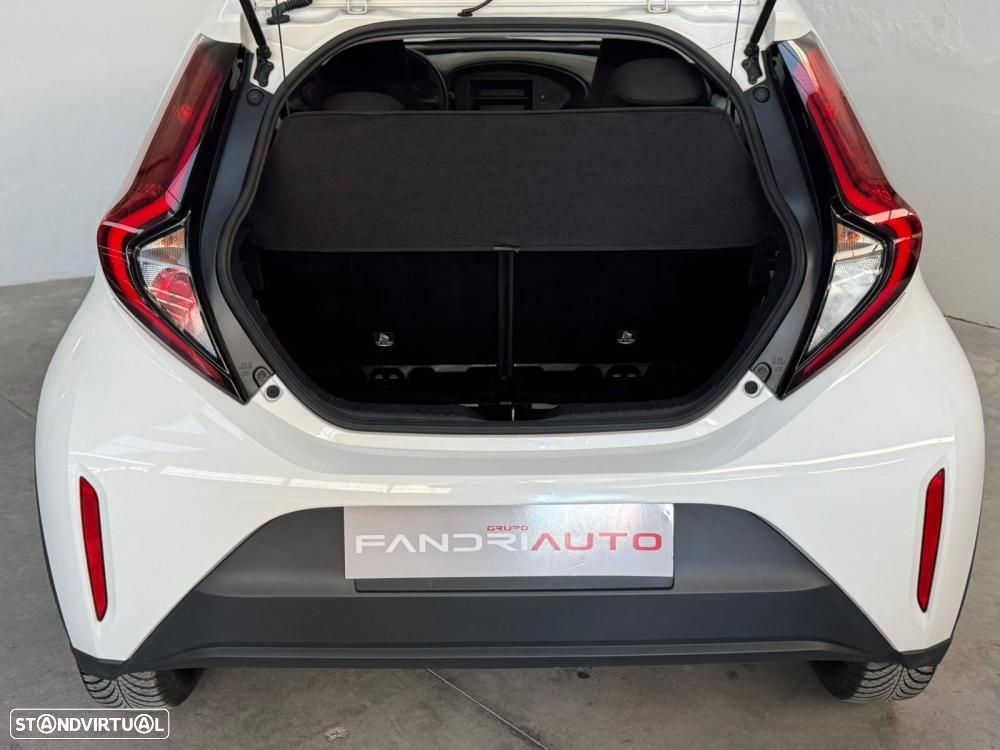 Toyota Aygo X 1.0 Play - 10