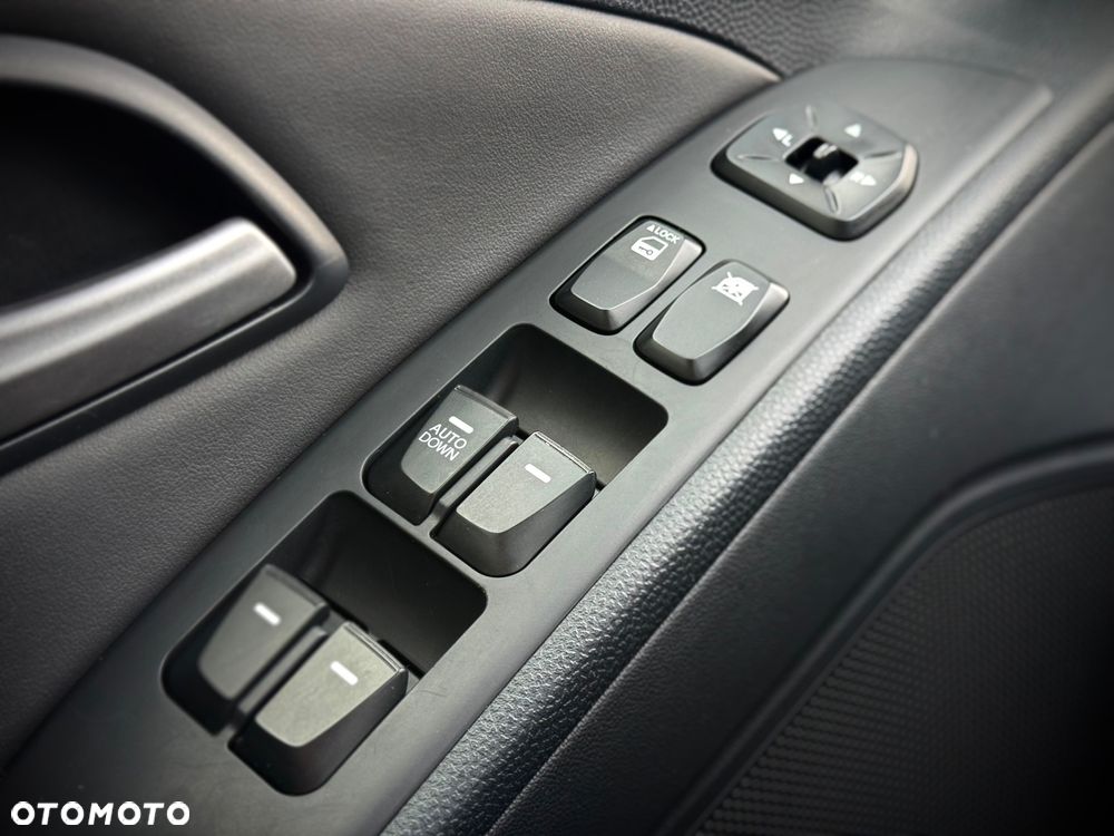 Hyundai ix35 1.6 2WD blue Style - 22