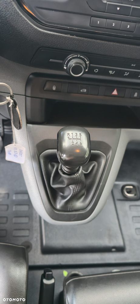 Peugeot Expert - 12