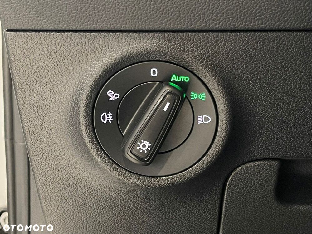 Skoda Karoq 1.5 TSI ACT Sportline DSG - 29