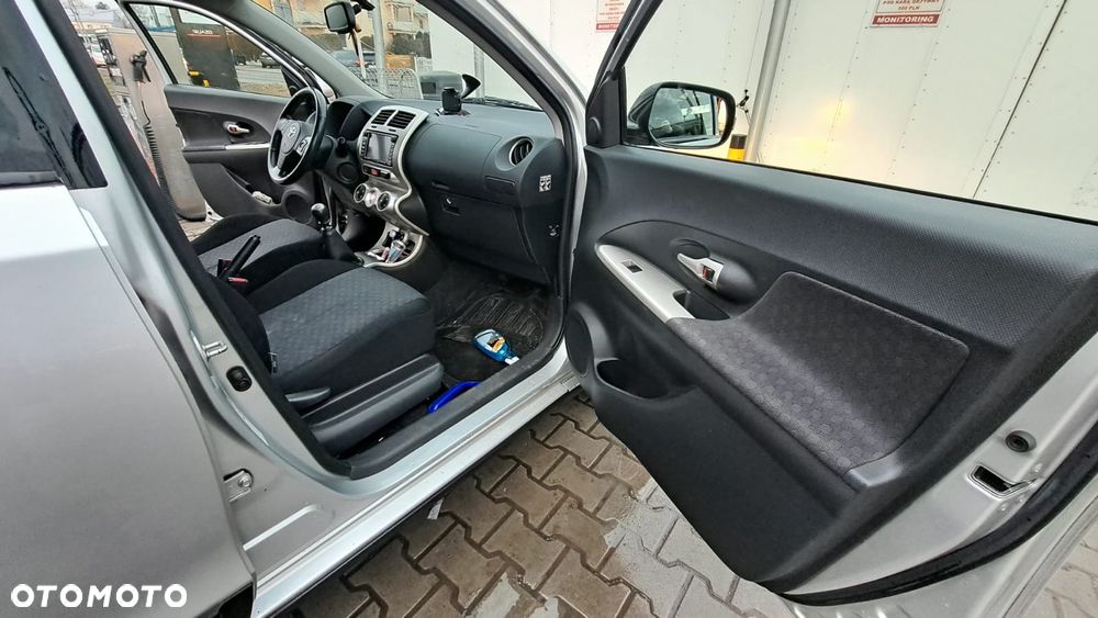 Toyota Urban Cruiser 1.4 D-4D Sol 4x4 - 19