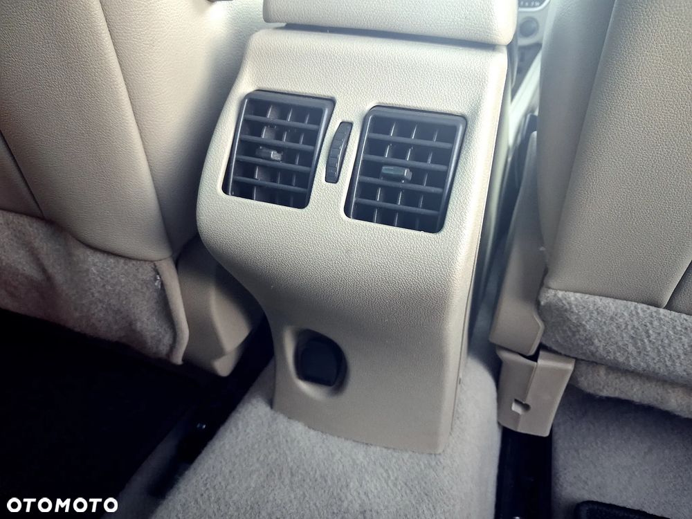 Renault Megane 2.0 140 CVT Bose Edition - 27
