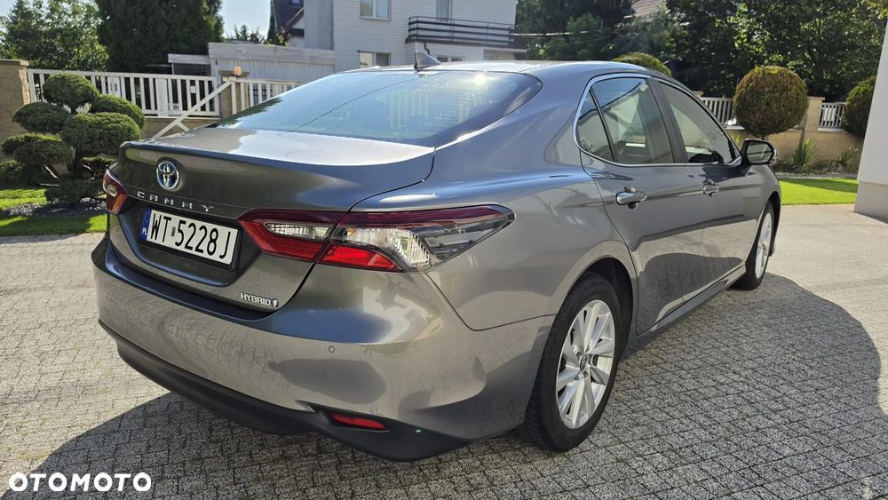 Toyota Camry 2.5 Hybrid Comfort CVT - 4