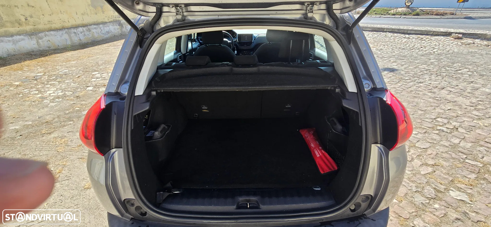 Peugeot 2008 ver-1-2-puretech-active - 12