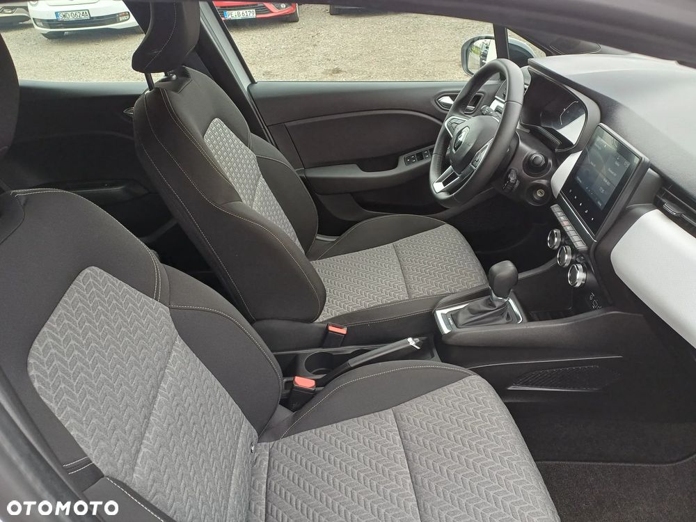 Renault Clio 1.6 E-TECH Equilibre - 11