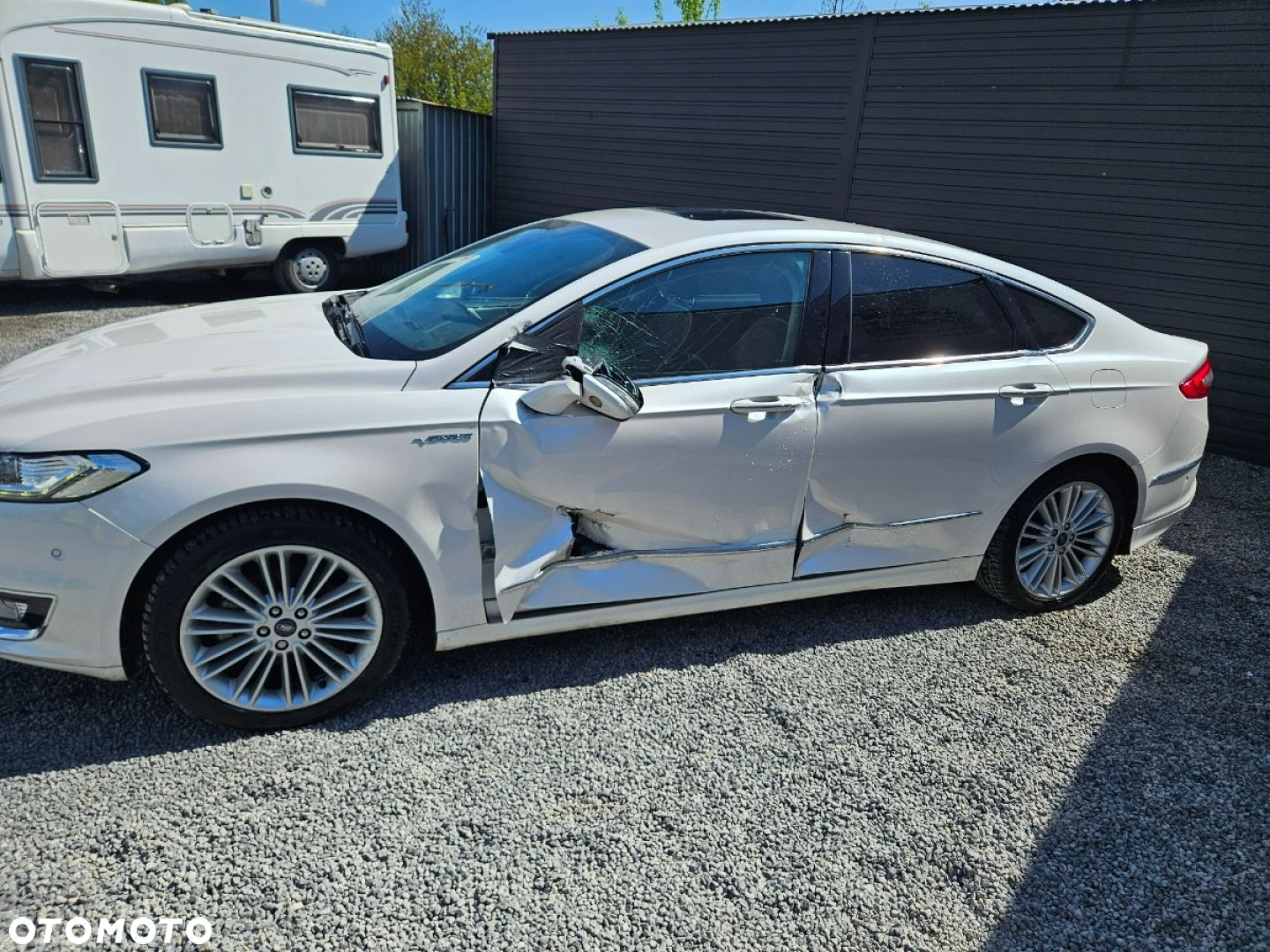 Ford Mondeo - 11