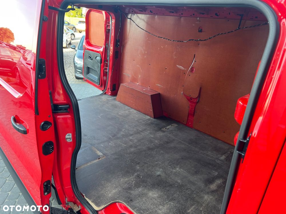 Renault Trafic - 21
