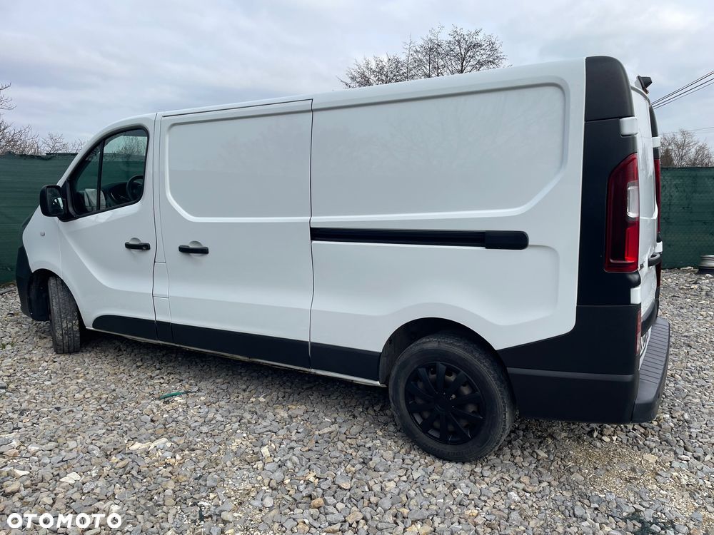 Renault Trafic - 16