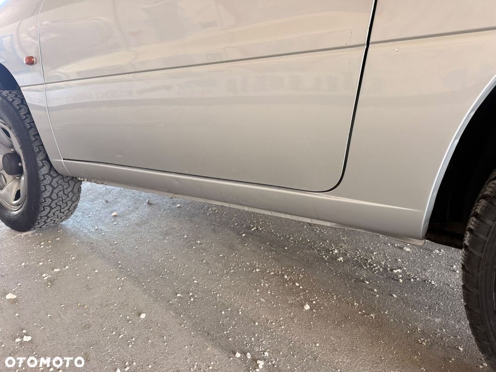 Suzuki Grand Vitara 2000 photo 5