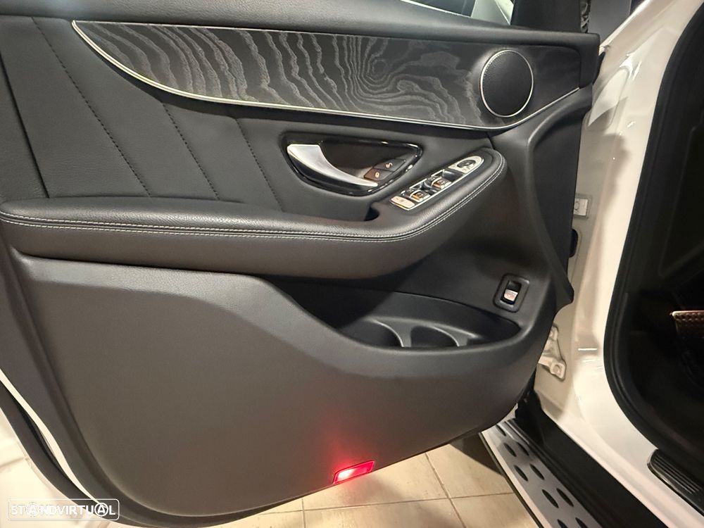 Mercedes-Benz GLC 300 de Coupé 4Matic - 50