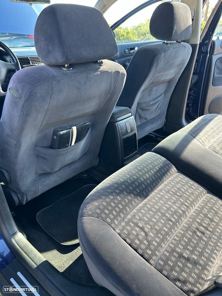 VW Passat Variant 1.9 TDi Conf.Plus 6V - 12