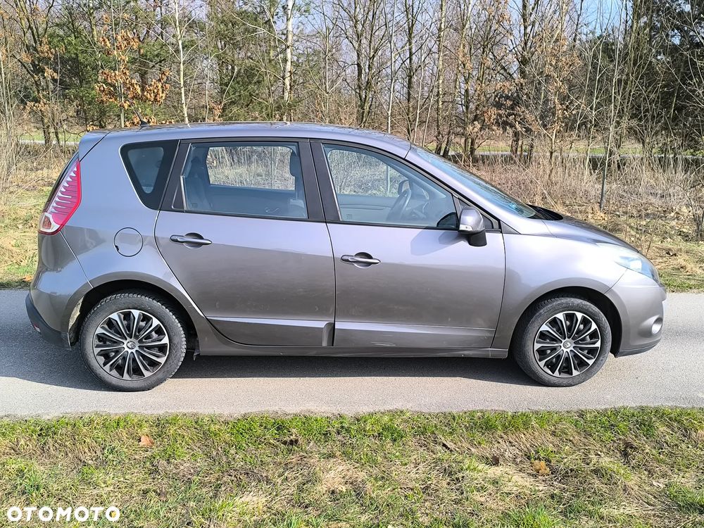 Renault Scenic - 2