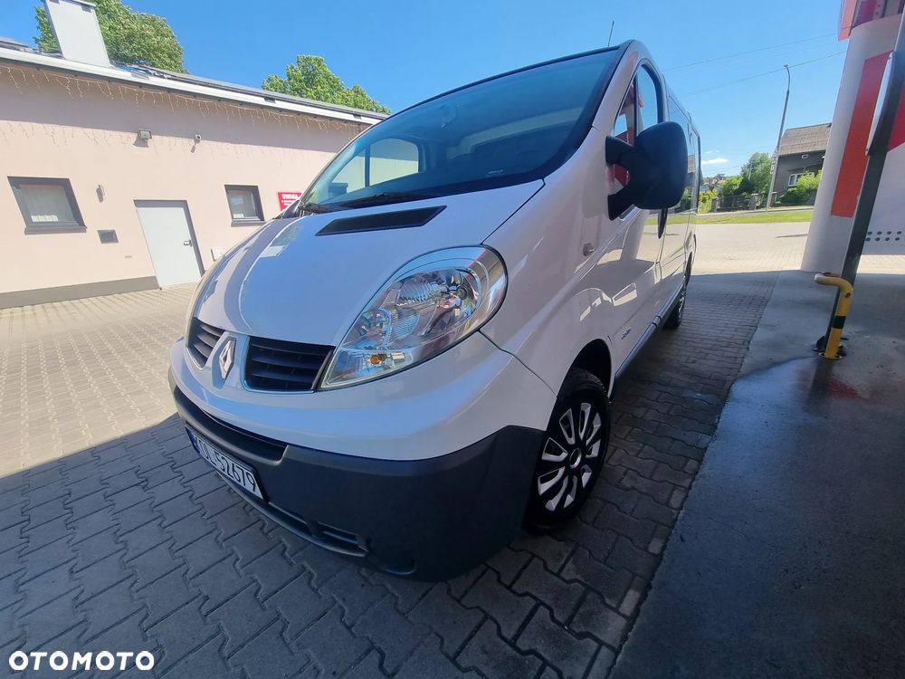 Renault Trafic - 1