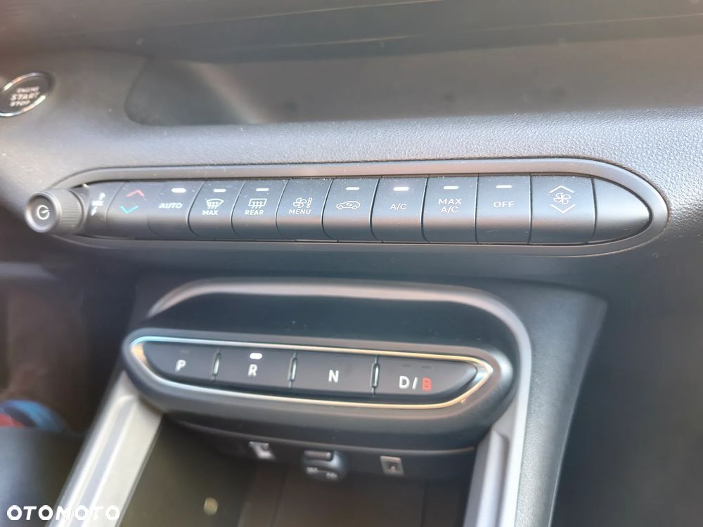 Jeep Avenger 54kWh Altitude - 23