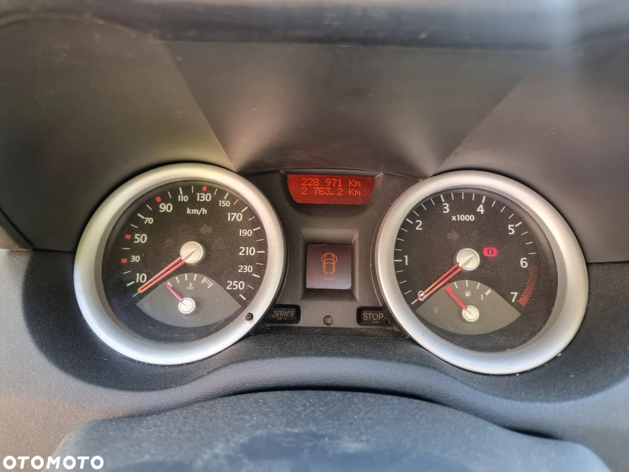 Renault Megane 1.6 Privilege - 8
