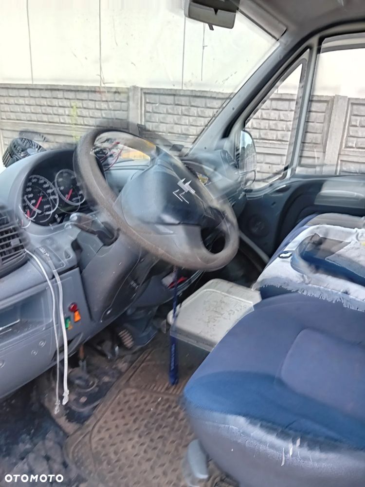 Citroën Jamper 2.2 - 12