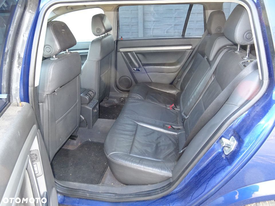 LAMPA LEWA TYLNA LEWY TYŁ W KLAPĘ OPEL VECTRA C KOMBI - 16