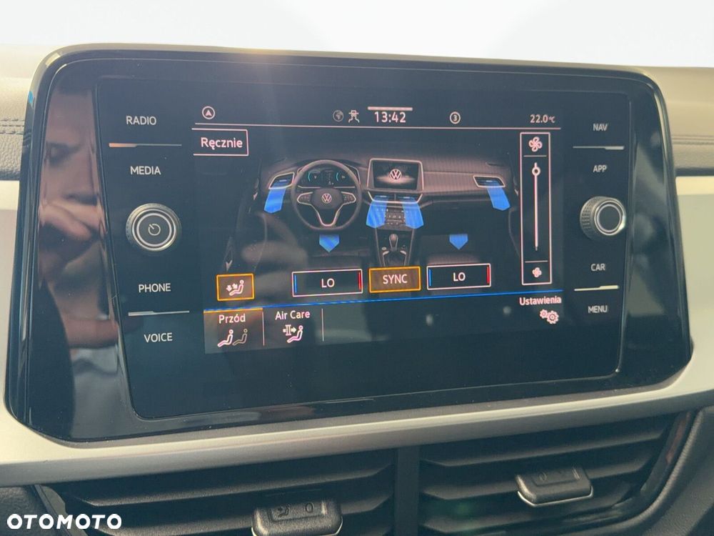 Volkswagen T-Roc - 30