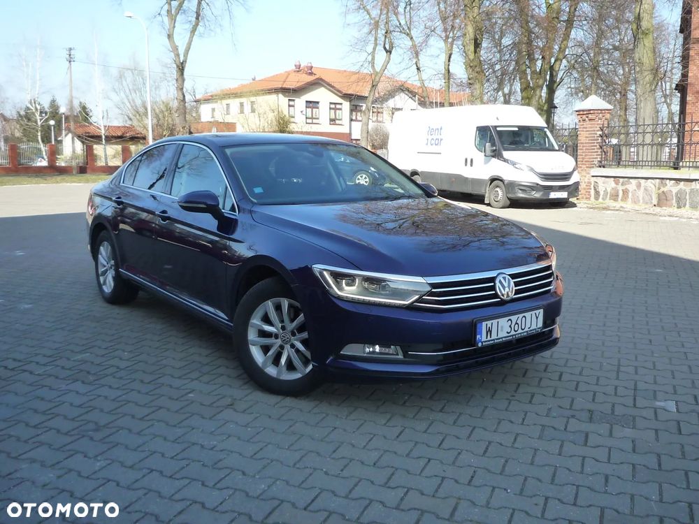 Volkswagen Passat 2.0 TDI SCR Comfortline - 13