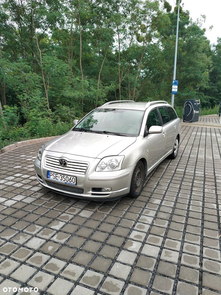 Toyota Avensis 2.0 D-4D Prestige - 1