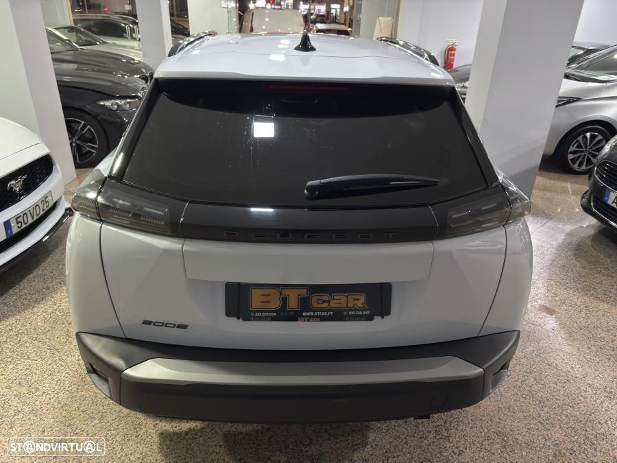 Peugeot 2008 1.2 PureTech Allure - 31