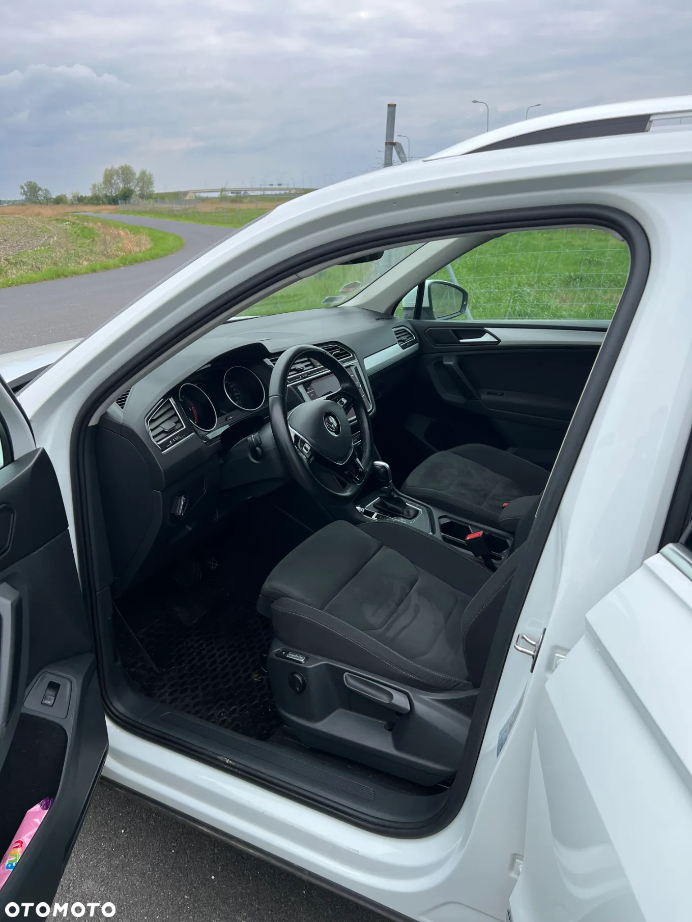 Volkswagen Tiguan 2.0 TDI BMT SCR Comfortline DSG - 14