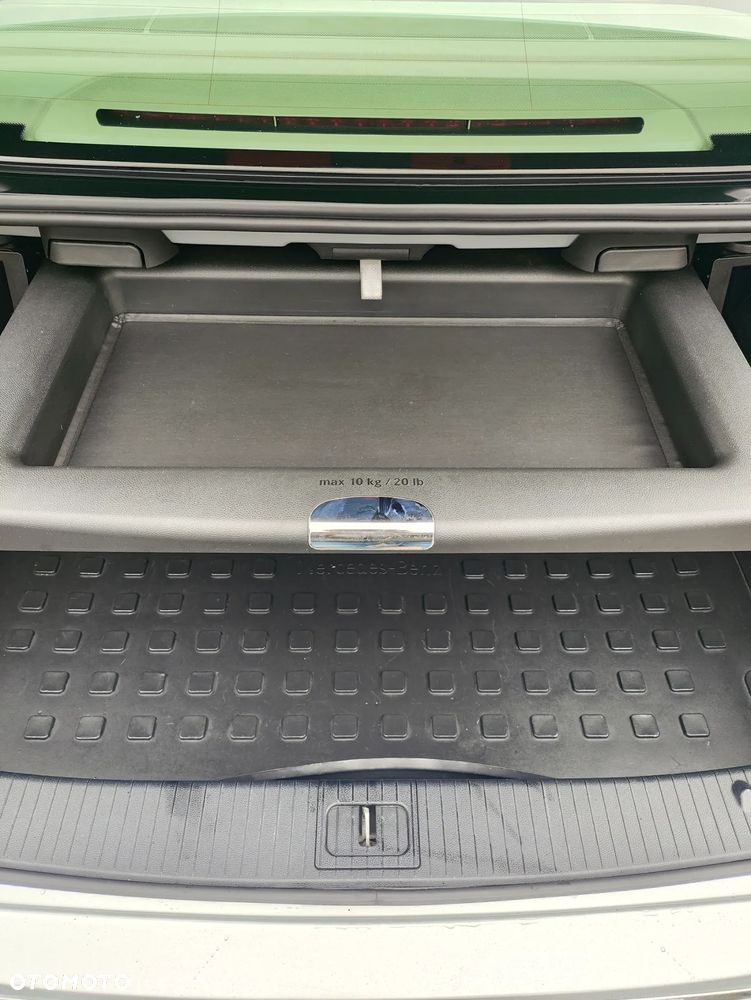 Mercedes-Benz Klasa E 350 CDI 4-Matic - 17
