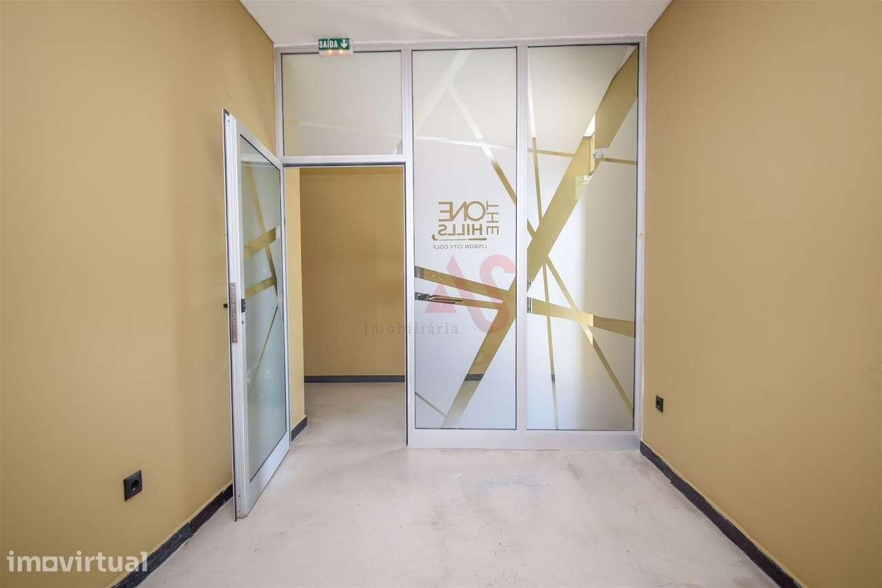 Gabinete de 10 m² para arrendar no THE ONE Hills Lisbon City Golf - Grande imagem: 2/6