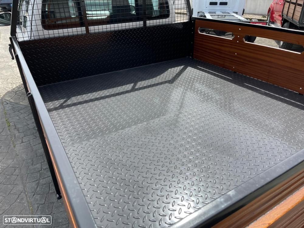 Toyota Hilux HILUX 2.4 D 4W2 VIII (150CV) - 8