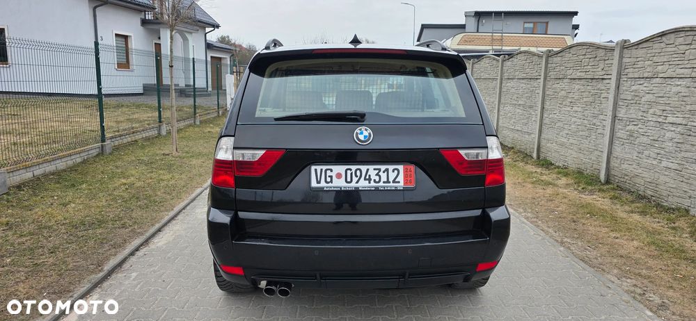 BMW X3 xDrive25i - 13