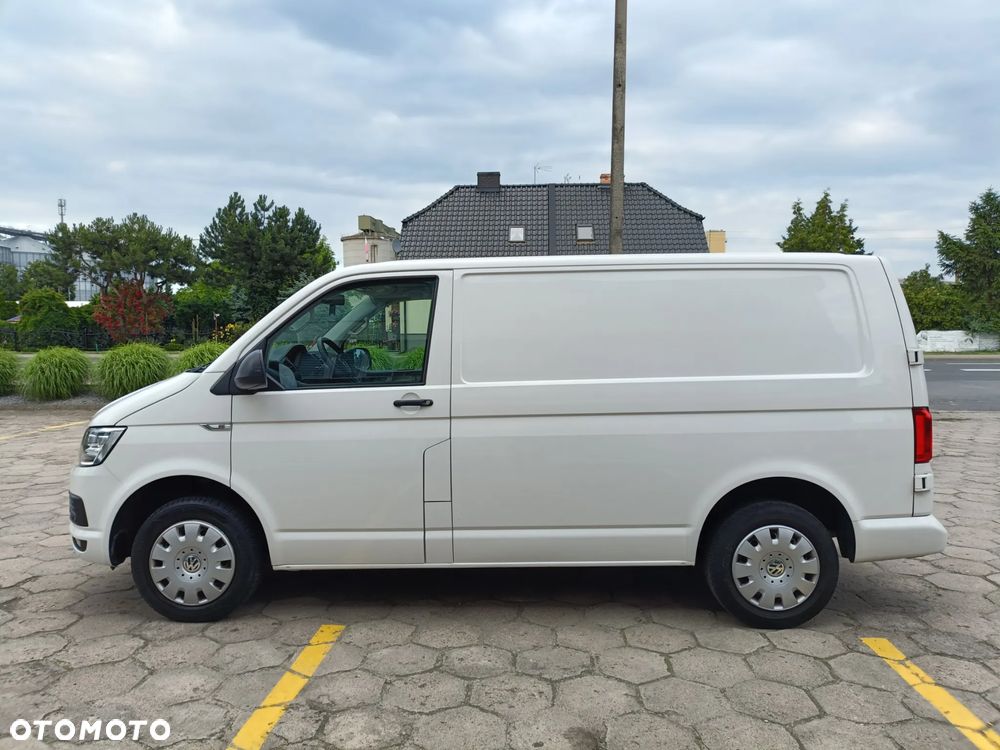 Volkswagen Transporter - 5
