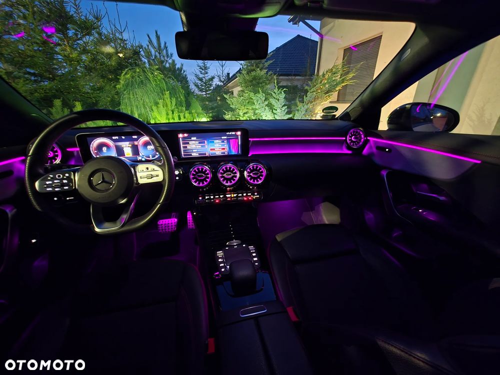 Mercedes-Benz CLA - 10