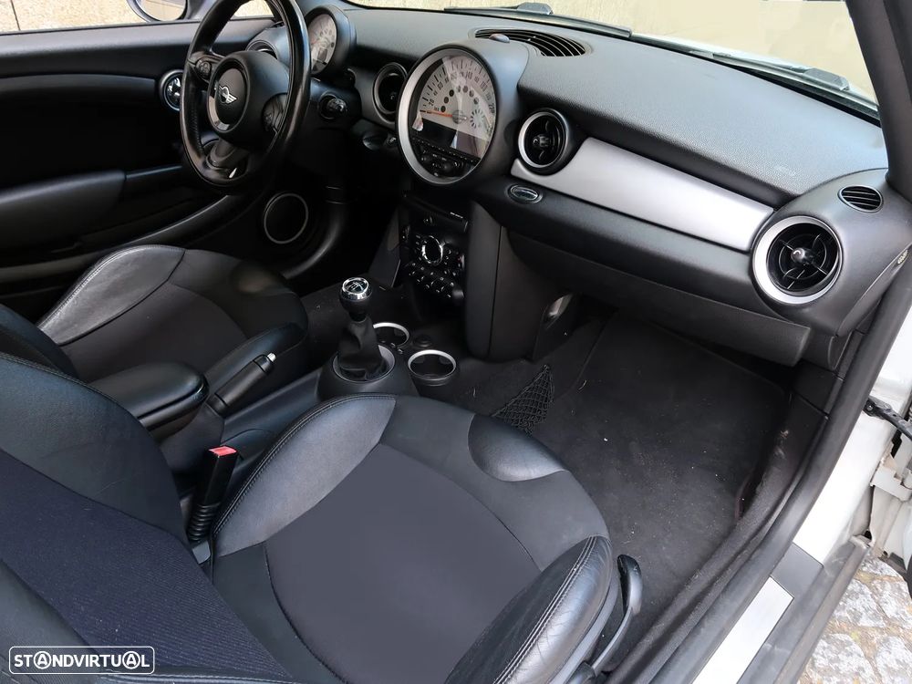 MINI Clubman One D - 12