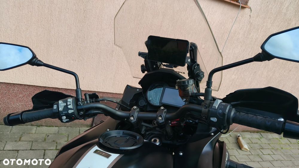 Kawasaki Versys 1000 - 8