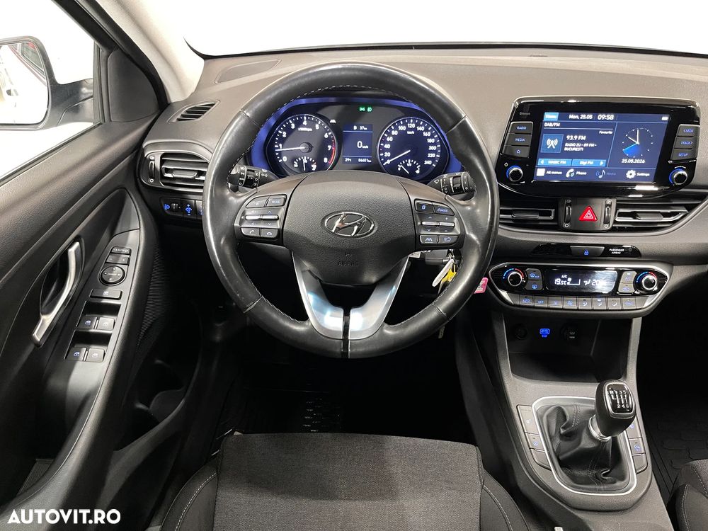 Hyundai i30 1.5 110CP M/T Highway - 7