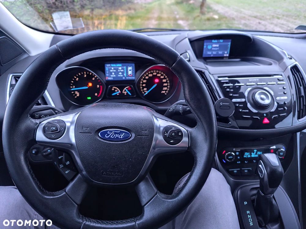 Ford Kuga 2.0 TDCi 4x4 Titanium - 17