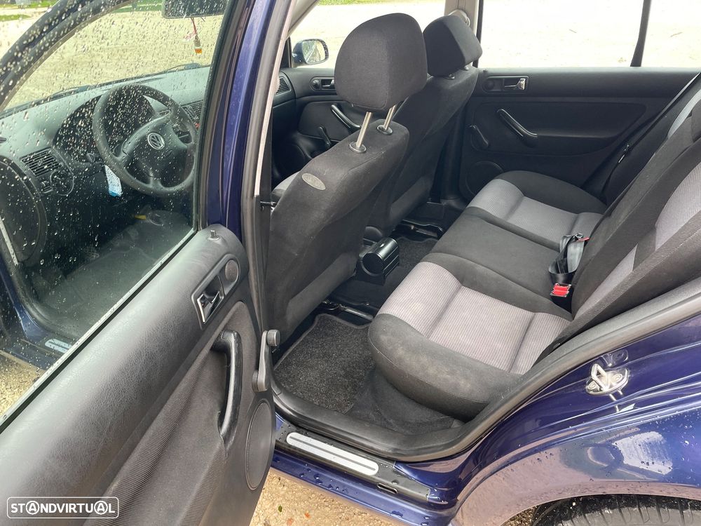 VW Golf 1.9 TDi Confortline - 11