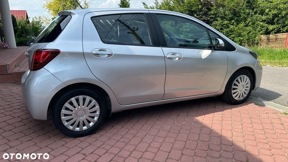 Toyota Yaris - 3