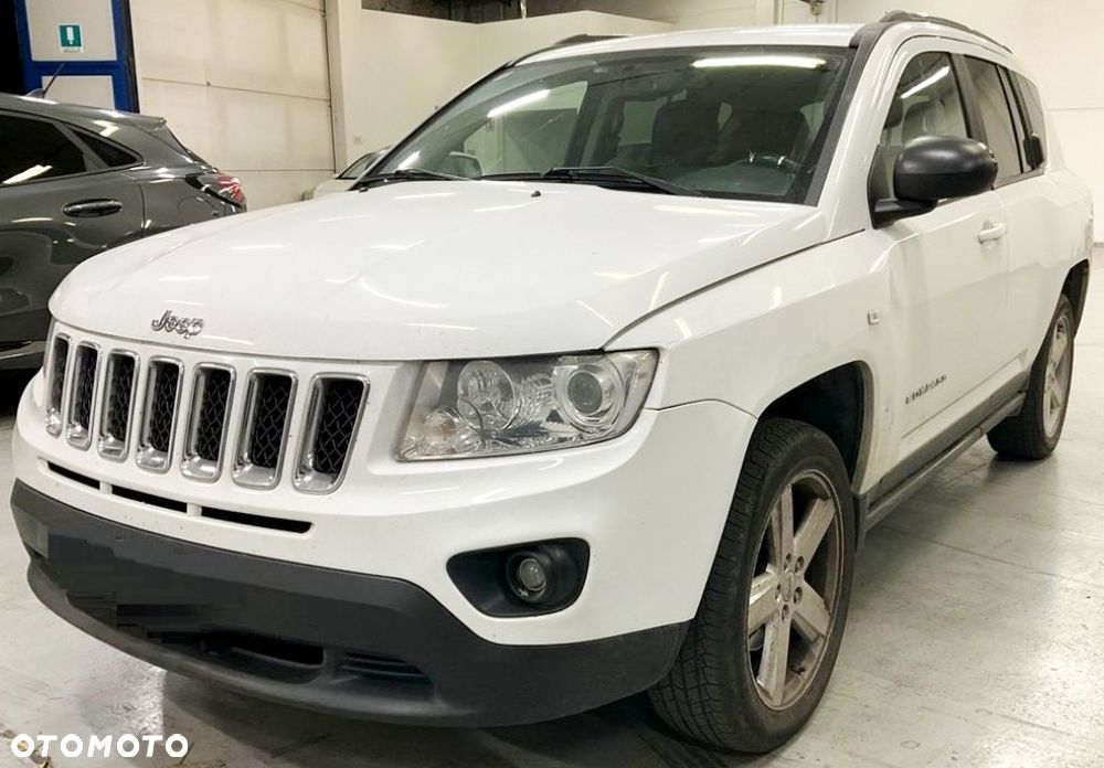 Jeep Compass - 2