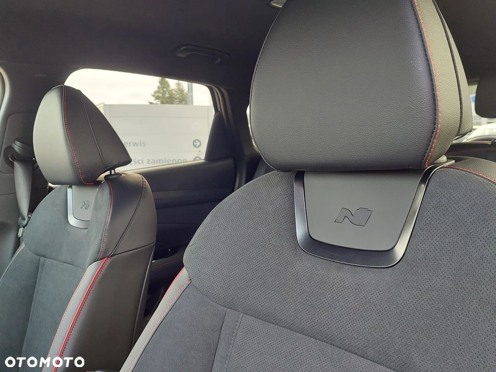 Hyundai Tucson 1.6 T-GDi HEV N-Line 4WD - 23