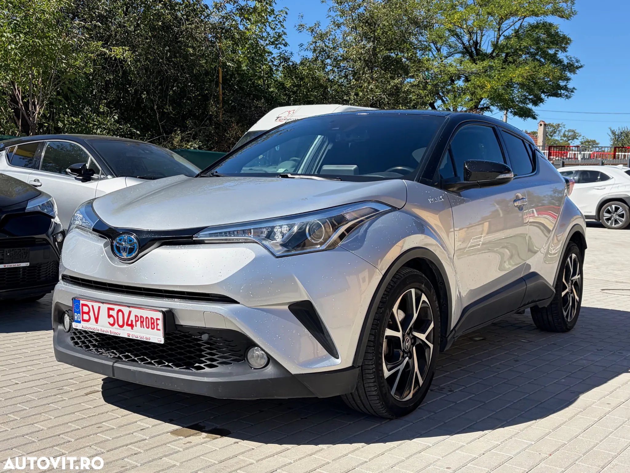Toyota C-HR - 11