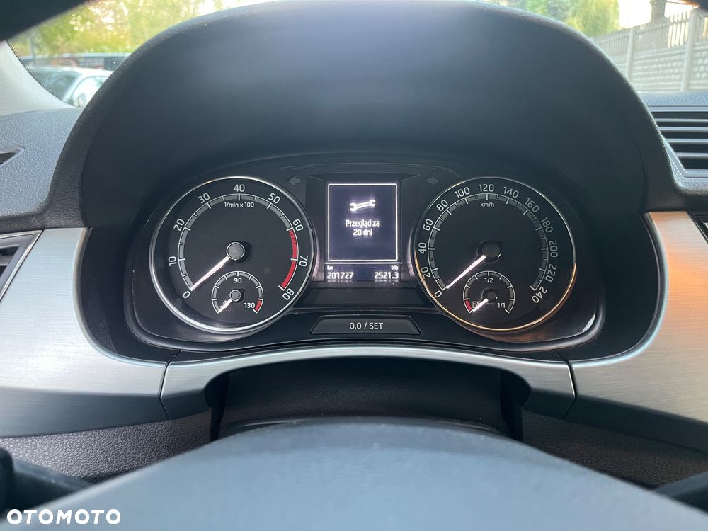 Skoda Fabia 1.0 TSI Ambition - 25