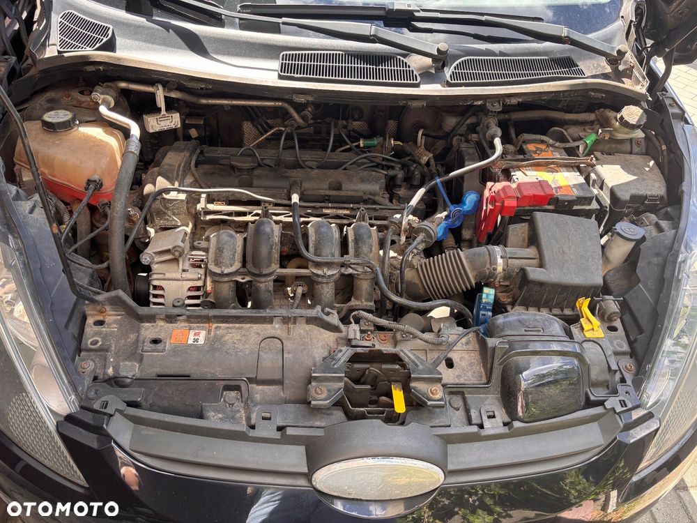 Ford Fiesta 1.25 Ambiente EU5 - 8