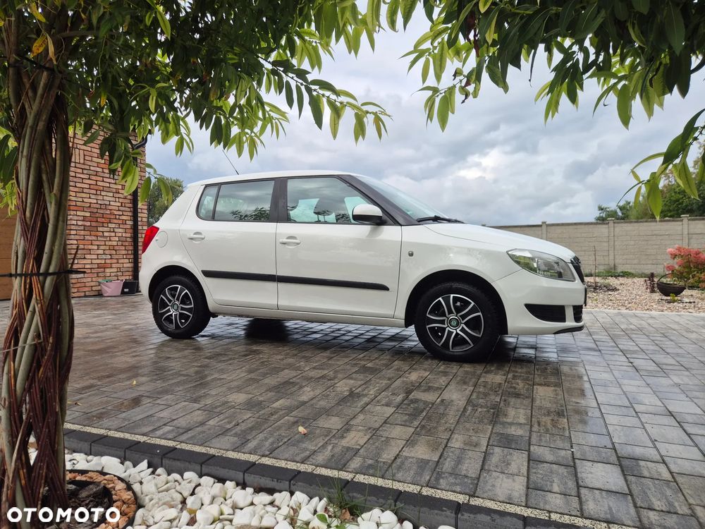 Skoda Fabia - 8